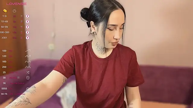 Snapshot of AnastasiaSun chatting on November 1, 4:01 pm AnastasiaSun online show from November 1, 4:01 pm