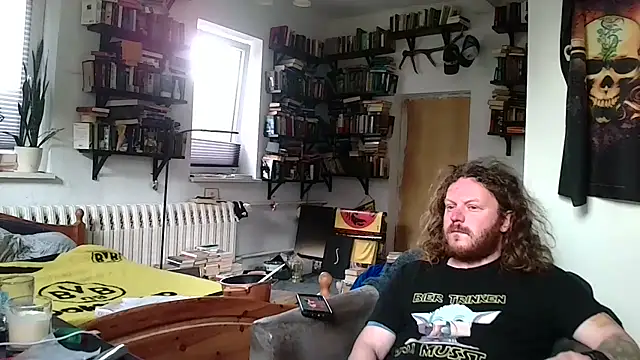 sunr1sa online show from April 5, 6:09 am