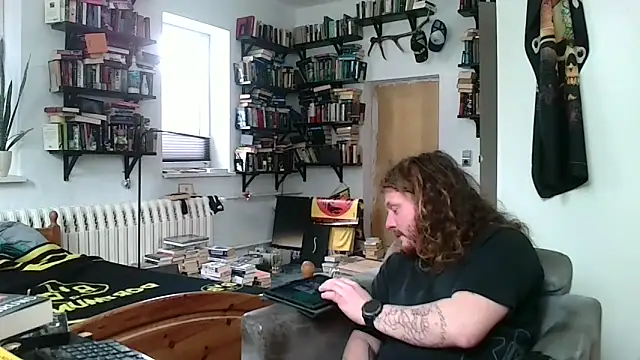 sunr1sa online show from February 2, 9:41 am