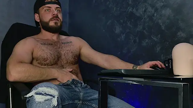 Snapshot of juliusmasters chatting on November 26, 8:31 pm juliusmasters online show from November 26, 8:31 pm