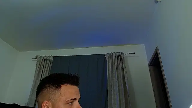 Snapshot of juliusmasters chatting on October 9, 6:41 pm juliusmasters online show from October 9, 6:41 pm