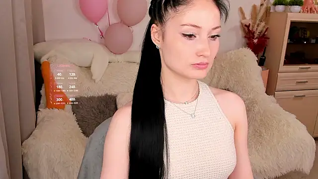 LisaMooore online show from March 11, 8:03 pm