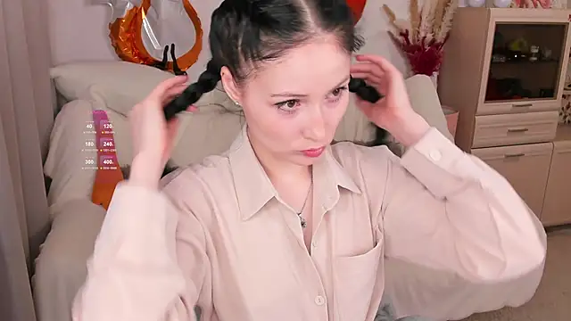 LisaMooore online show from December 19, 3:14 pm