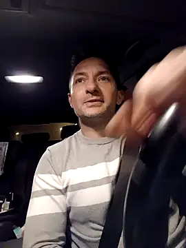 DANIELNEEL23 online show from January 10, 12:38 am