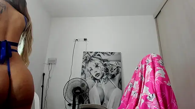  juliana star  online show from April 14, 6:13 pm