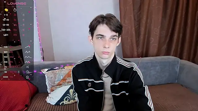 Aaron Boom online show from May 21, 9:56 pm