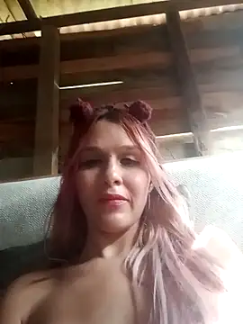 KeylacabreraC online show from November 6, 1:48 pm