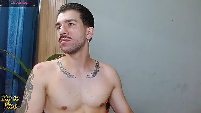 Mr WhiteCock online show from November 24, 4:07 pm