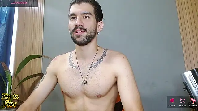 Mr WhiteCock online show from December 18, 4:44 pm