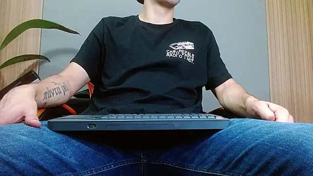 Mr WhiteCock online show from November 20, 11:36 pm