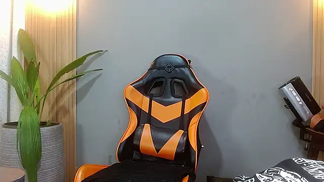 Mr WhiteCock online show from January 11, 2:29 am