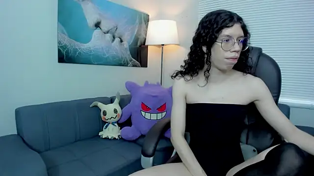 Snapshot of Angel_Dust18 chatting on October 26, 3:12 pm Angel Dust18 online show from October 26, 3:12 pm