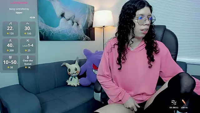 Snapshot of Angel_Dust18 chatting on October 19, 3:15 pm Angel Dust18 online show from October 19, 3:15 pm