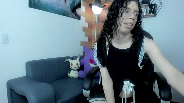 Snapshot of Angel_Dust18 chatting on February 23, 8:44 pm Angel Dust18 online show from February 23, 8:44 pm