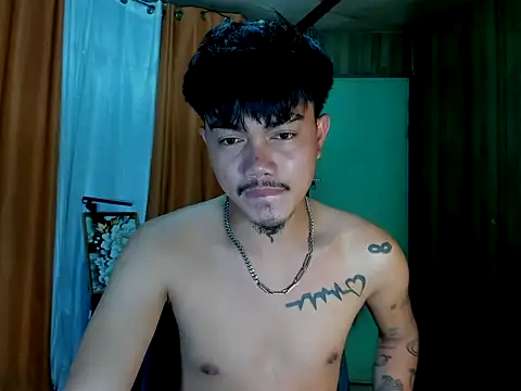 cutievrinx online show from November 27, 4:13 am