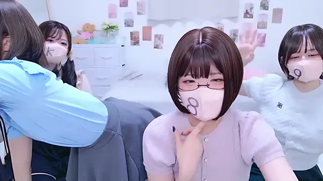 841 yayoi online show from October 25, 4:22 am