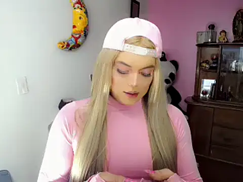 SweetKim21 online show from March 22, 8:40 am