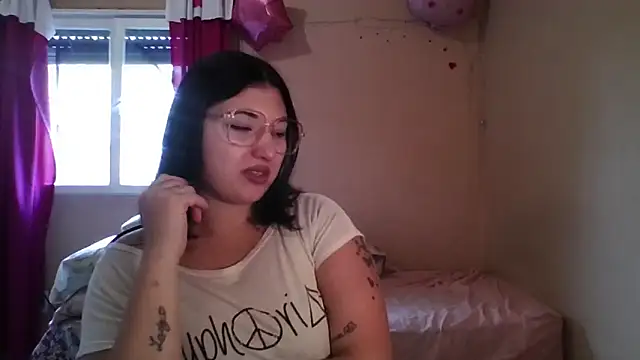 imsohornydacom online show from March 21, 6:45 pm