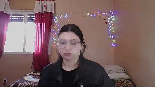 imsohornydacom online show from July 9, 6:51 pm