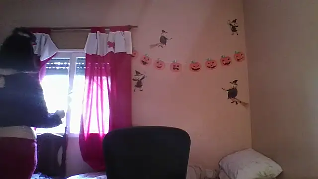 imsohornydacom online show from October 25, 4:29 pm