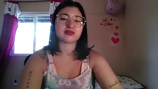 imsohornydacom online show from March 9, 5:38 pm