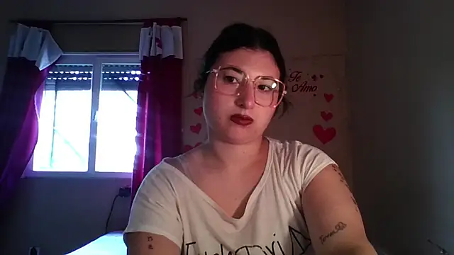 imsohornydacom online show from February 25, 3:45 pm