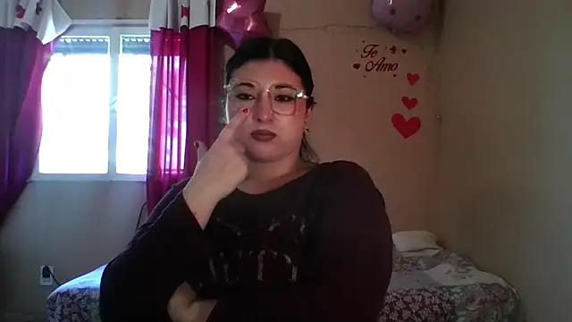 imsohornydacom online show from March 12, 6:01 pm