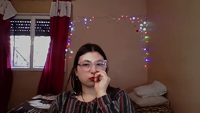 imsohornydacom online show from June 4, 5:28 pm