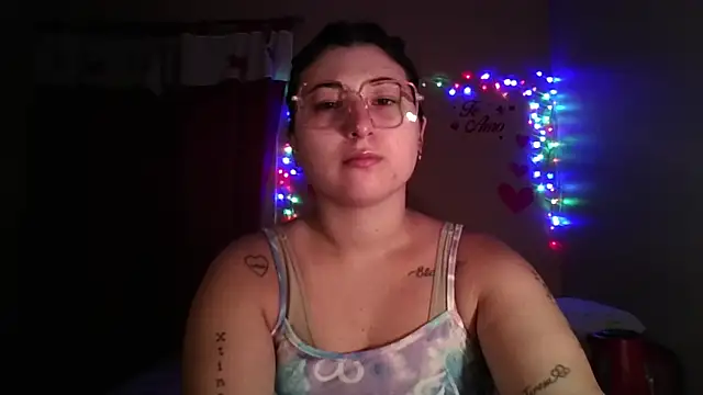 imsohornydacom online show from February 13, 10:43 pm