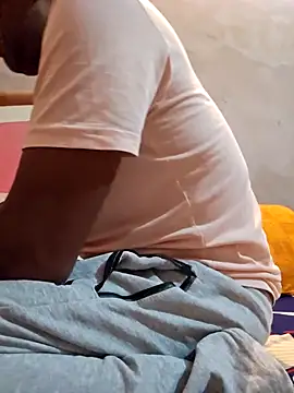 BLACK DiCK DADDY 32 online show from May 19, 6:59 pm