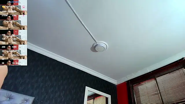 AlexLenox  online show from December 3, 1:10 pm