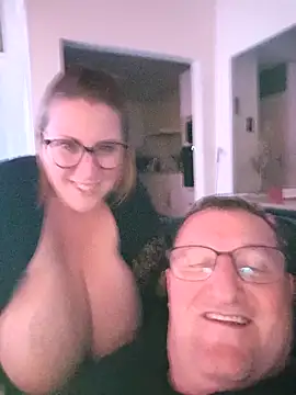 Snapshot of darkmoonsubmissive chatting on December 9, 8:23 pm darkmoonsubmissive online show from December 9, 8:23 pm