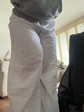 sukhakunis1 online show from April 24, 5:26 pm