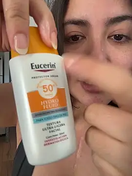 Snapshot of sukhakunis1 chatting on February 12, 3:23 pm sukhakunis1 online show from February 12, 3:23 pm