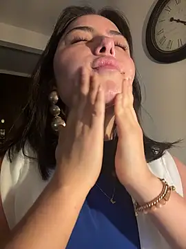 sukhakunis1 online show from March 8, 9:23 am