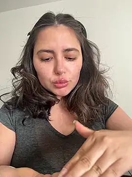 Snapshot of sukhakunis1 chatting on January 14, 5:16 pm sukhakunis1 online show from January 14, 5:16 pm