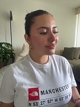 sukhakunis1 online show from April 26, 6:05 pm