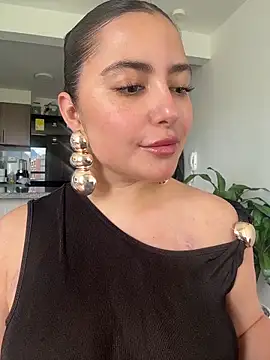 sukhakunis1 online show from March 13, 6:02 pm