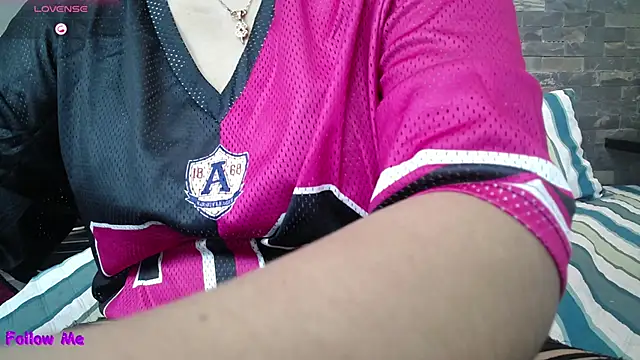 dayadubey  online show from December 20, 10:07 am