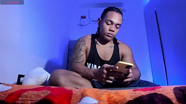 Snapshot of juande_24 chatting on October 12, 3:08 am juande 24 online show from October 12, 3:08 am