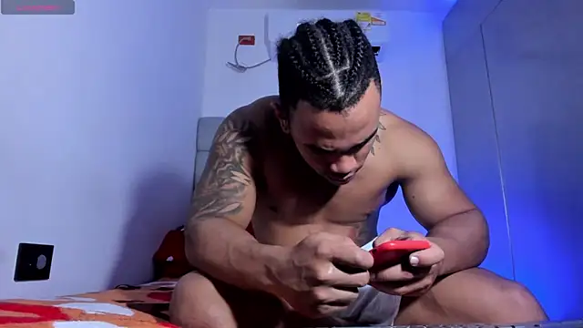 juande 24 online show from November 18, 2:42 pm