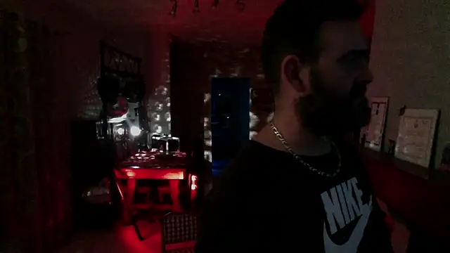 pachapeter online show from February 24, 7:30 pm