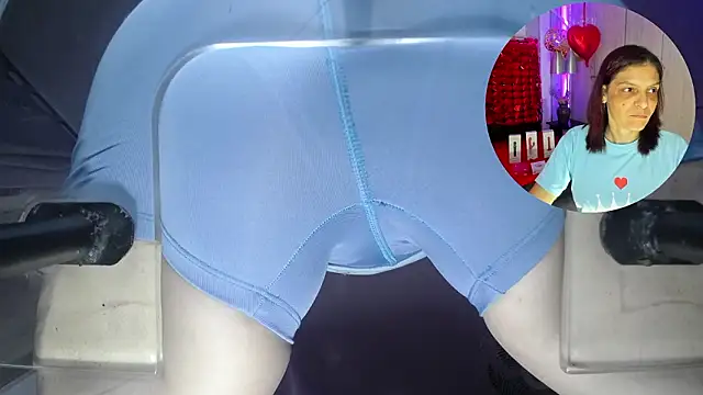 KatteMoss online show from February 11, 8:41 pm