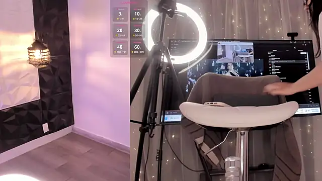 Snapshot of nickky__ chatting on October 9, 5:30 am nickky online show from October 9, 5:30 am
