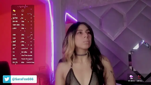 Sara Foxx1 online show from March 26, 9:02 pm