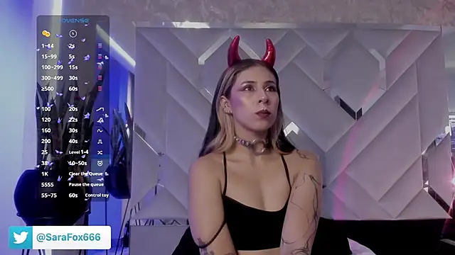Snapshot of Sara_Foxx1 chatting on October 16, 8:06 pm Sara Foxx1 online show from October 16, 8:06 pm
