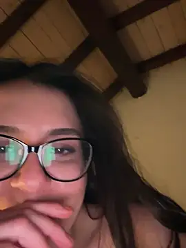 Snapshot of Its_Jade chatting on January 13, 9:52 pm Its Jade online show from January 13, 9:52 pm
