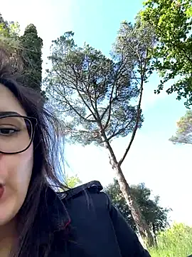 Its Jade online show from April 19, 1:56 pm