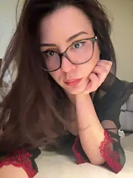 Its Jade online show from March 29, 2:08 pm