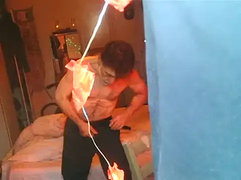 DaddyQuimHot online show from March 17, 7:02 am